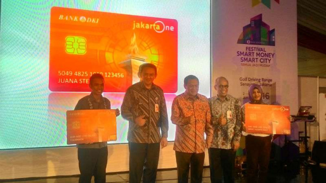 Kartu 'Jakarta One' diluncurkan di Jakarta, Kamis, 2 Juni 2016.