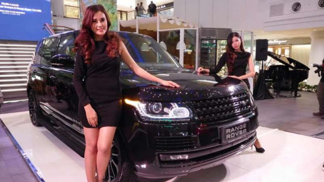 All New Range Rover 3.0 Autobiography LWB.
