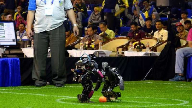 Ilustrasi/Kontes Robot Indonesia (KRI) 2016
