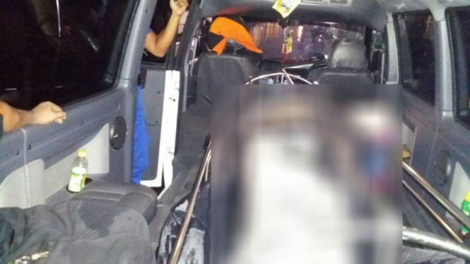 Mayat korban kapal tenggelam di Kepulauan Seribu