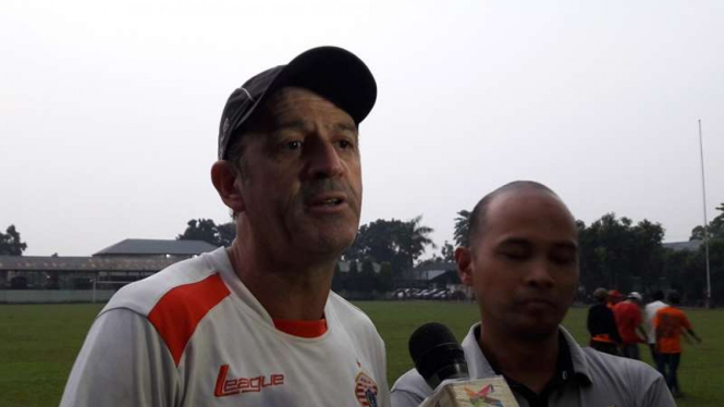 Pelatih Persija, Paulo Camargo
