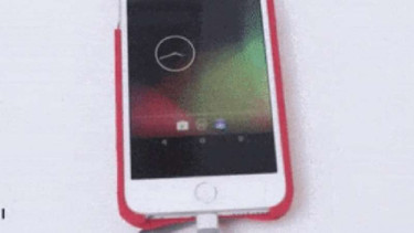 Casing yang bikin iPhone bisa jalankan Android
