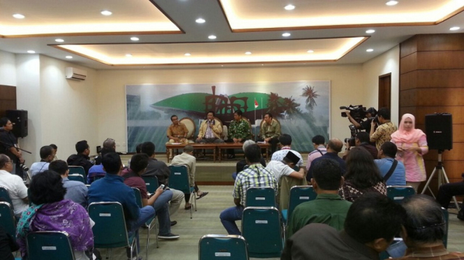 DPR RI menggelar diskusi Dialegtika Demokrasi terkait harga daging