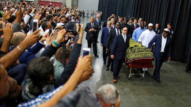 Salat Jenazah Muhammad Ali dihadiri ribuan Orang