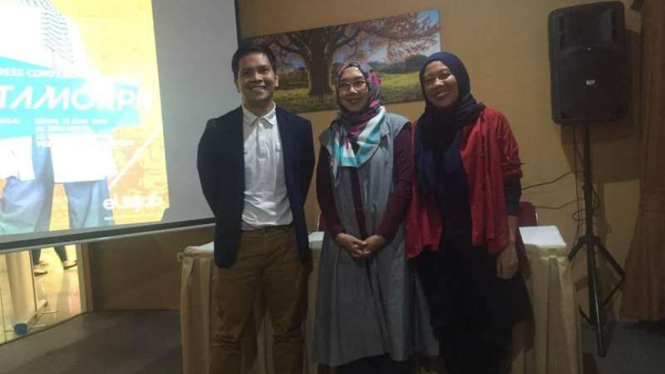 Hijab Fashion Week