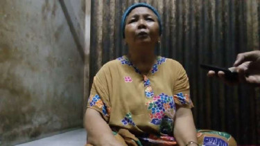 Saeni (53) pemilik Warteg yang dirazia Satpol PP