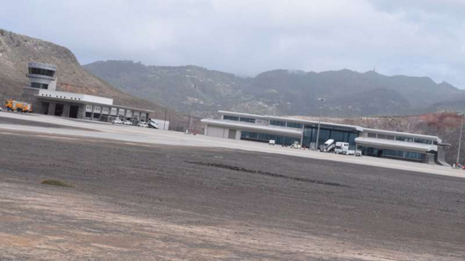 Bandara St. Helena.