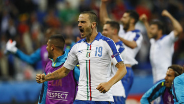 Italia akan menghadapi Swedia
