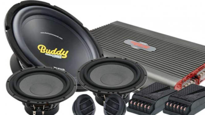 Paket audio mobil yang dijual di Kemayoran.