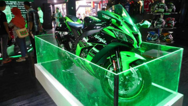 Kawasaki ZX-10R.