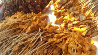 Sate Susu Sapi, Makanan Khas Denpasar di Bulan Ramadhan