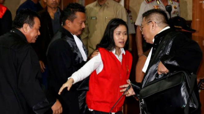 Jessica Kumala Wongso dan tim pengacara di Pengadilan 