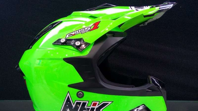 NHK Cross1.