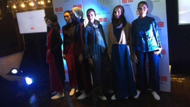 Koleksi busana muslim Uniqlo dan Hana Tajima di Indonesia