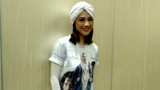 BCL Tak Mau Sembarangan Mengenakan Hijab