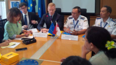Dubes Uni Eropa untuk Indonesia, H. E Vincent Guerend (kiri)