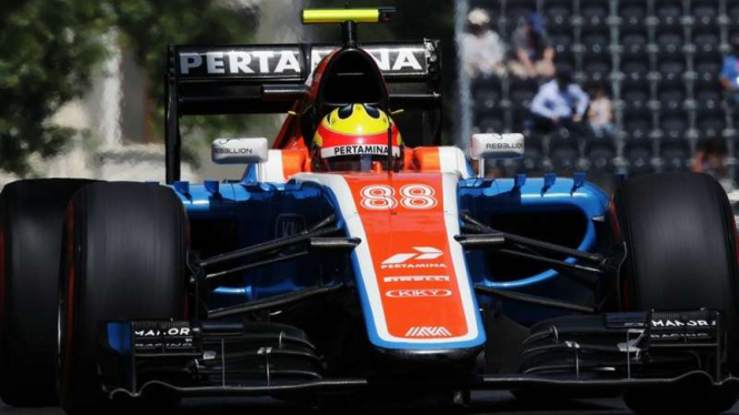 Pembalap Manor Racing asal Indonesia, Rio Haryanto di F1 musim 2016 lalu.