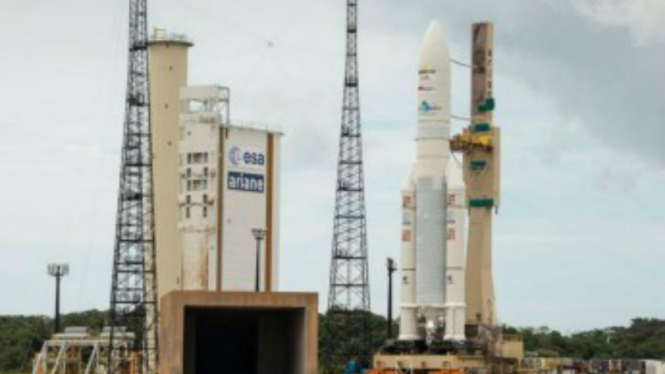 Satelit BRI diluncurkan ke orbit