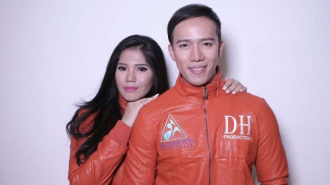 Ruri Repvblik dan Cynthia Ivana