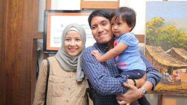  Natasha Rizki dan Desta.