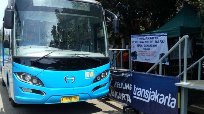 Bus Transjakarta di Terminal Depok, Jawa Barat, Rabu, 22 Juni 2016.