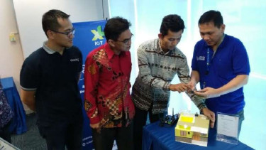 XL buat wadah untuk kreasi para developer, Agnosthing