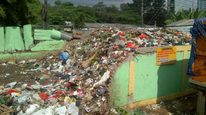 Ilustrasi sampah.
