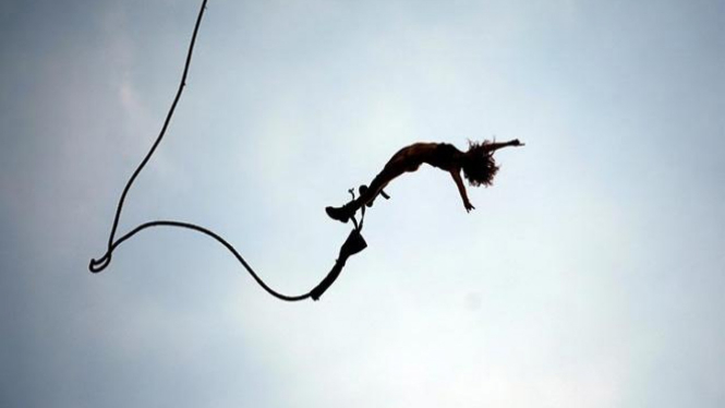 Bungee jumping.