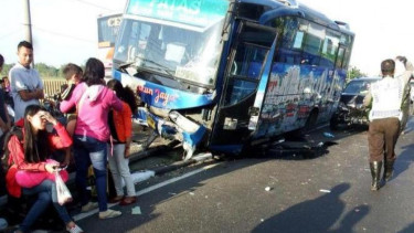 Kecelakaan mudik.