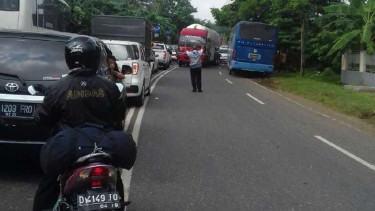 Kondisi truk tangki LPG yang tabrakan di Cilacap, Senin, 4 Juli 2016.
