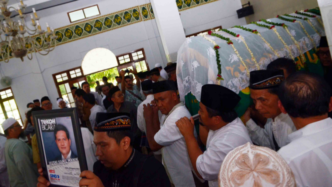 Ketua KPU Husni Kamil Manik meninggal Dunia