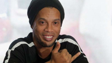 Ronaldo de Assis Moreira (Ronaldinho)