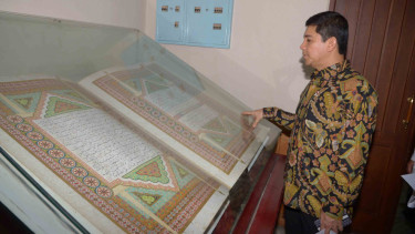Menpan saat sidak Kantor Pelayanan Publik