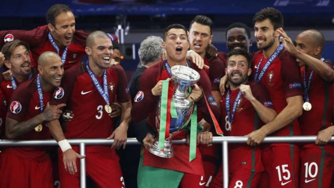 Timnas Portugal juara Piala Eropa 2016