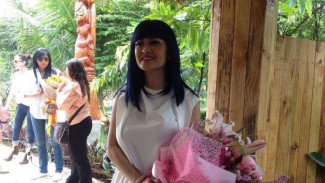 Jessica Iskandar Jauhi Julia Perez?