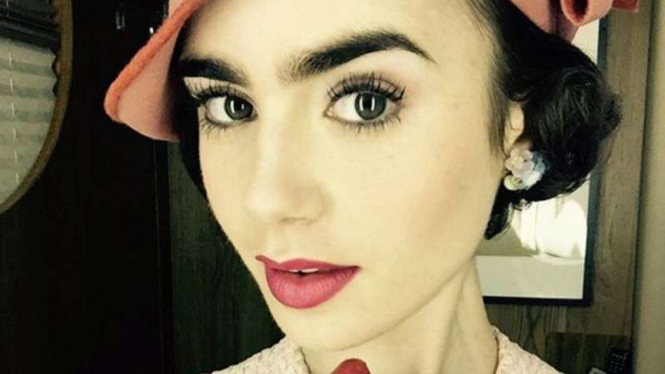 Lily Colins