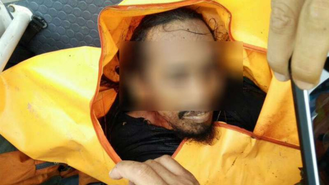 Foto jasad yang diduga kuat pimpinan Mujahidin Indonesia Timur (MIT), Santoso