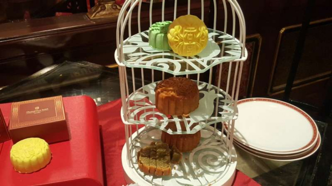 Moon cake