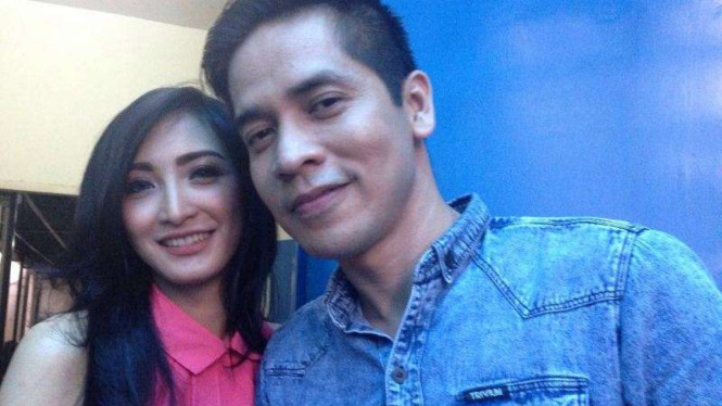 Ricky Perdana dan Chaca Thakya