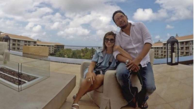 Bebi Romeo dan Meisya Siregar
