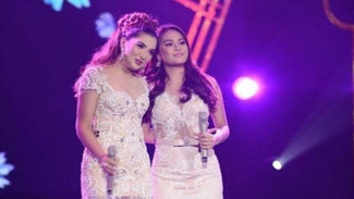 Cantiknya Busana Seragam Aurel dan Ashanty