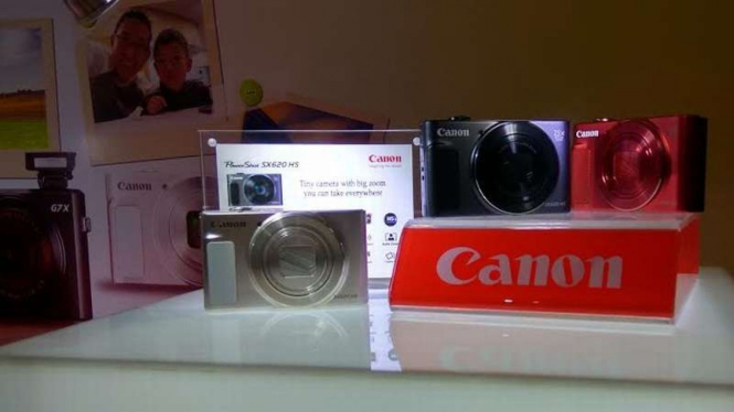 Kamera digital Powershot seri SX terbaru.