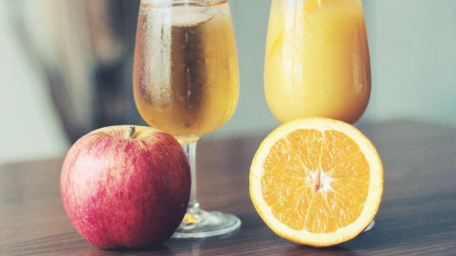 Ilustrasi jus/smoothie.