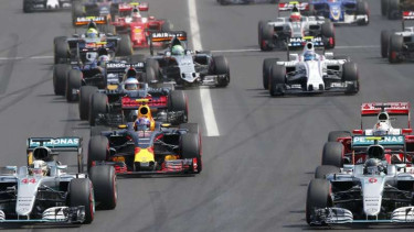 Pembalap F1 berlaga di GP Hungaria.