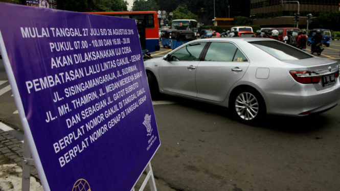 Uji Coba Penerapan Lalu Lintas Ganjil-Genap