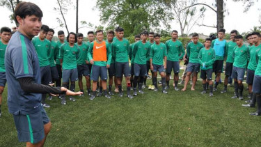 Pelatih Timnas Indonesia U-19, Eduard Tjong.