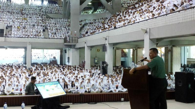 Panglima TNI Jenderal Gatot Nurmantyo di UI