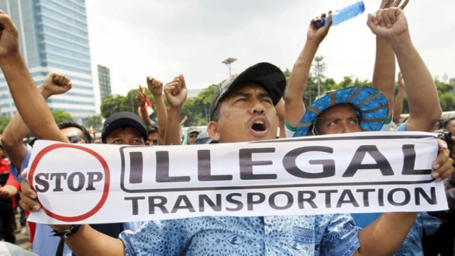Demonstrasi penolakan taksi berbasis online di Jakarta beberapa waktu silam.