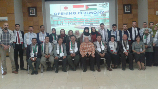 20 insinyur Palestina