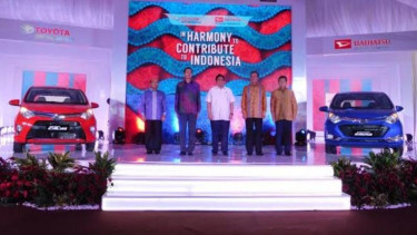 Peluncuran Toyota Calya dan Daihatsu Sigra
